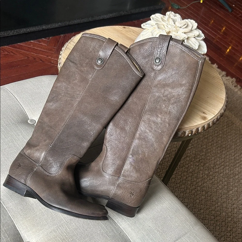 Frye Melissa‎ Lug Button Tall Brown Leather Size 8